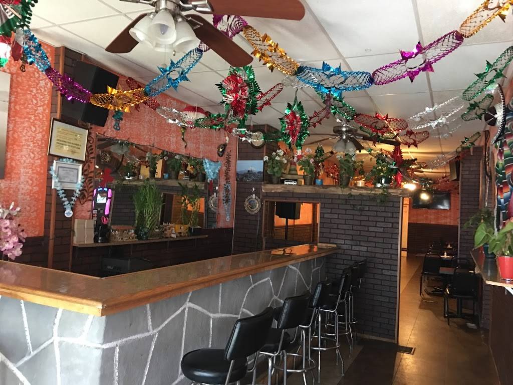 El Tenampa Restaurant | restaurant | 2382 Main St, Bridgeport, CT 06606, USA | 2033677022 OR +1 203-367-7022