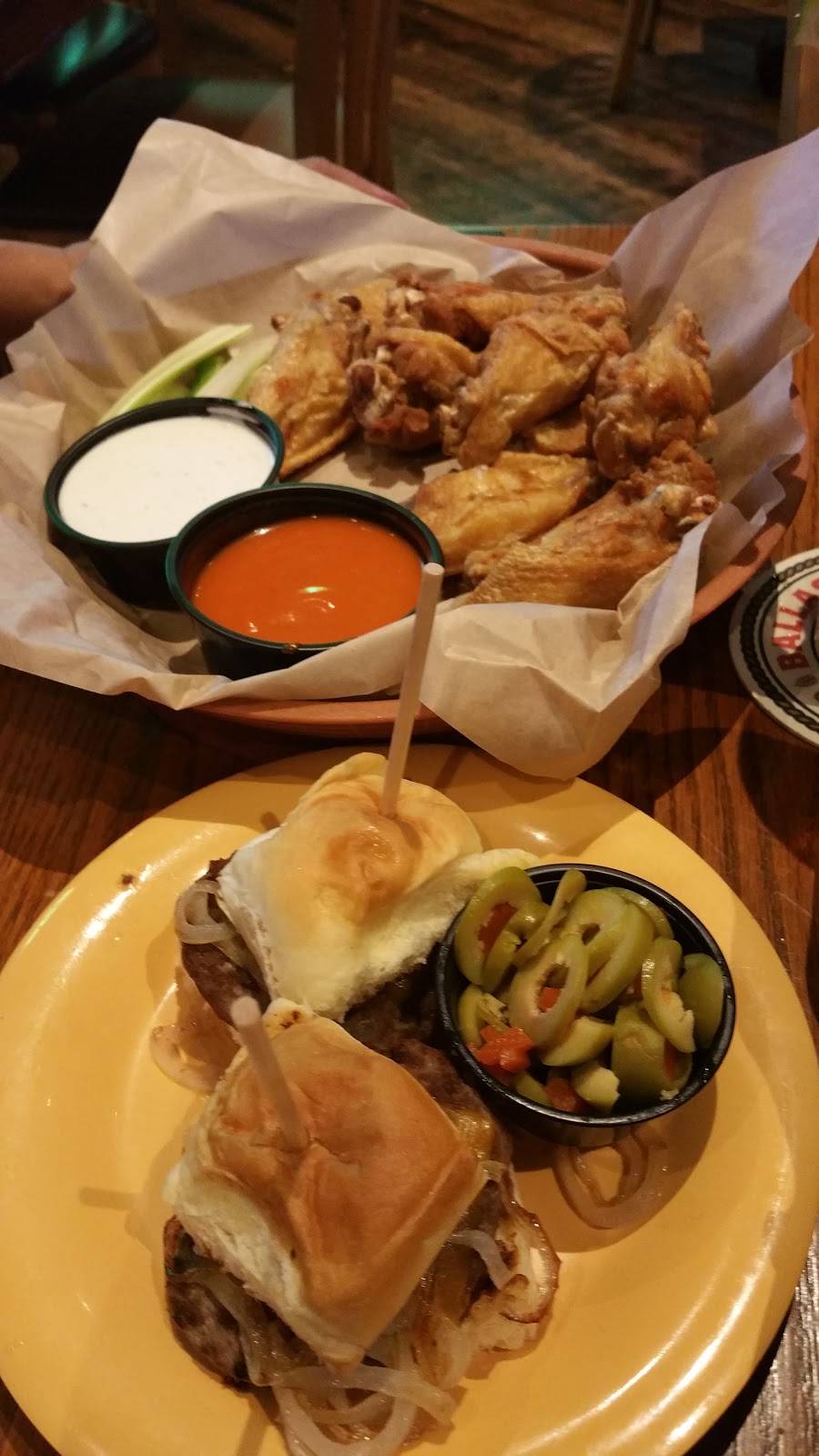 Michaels Sports Pub & Grill | restaurant | 15192 Goldenwest St, Westminster, CA 92683, USA | 7143735665 OR +1 714-373-5665