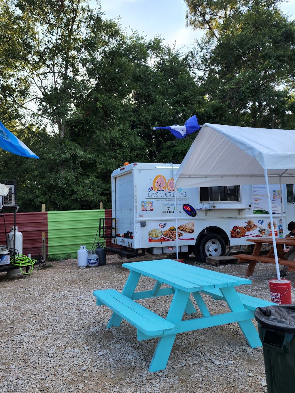 Las Weritas | restaurant | 422 Rd 5000, Cleveland, TX 77327, USA | 3466643073 OR +1 346-664-3073