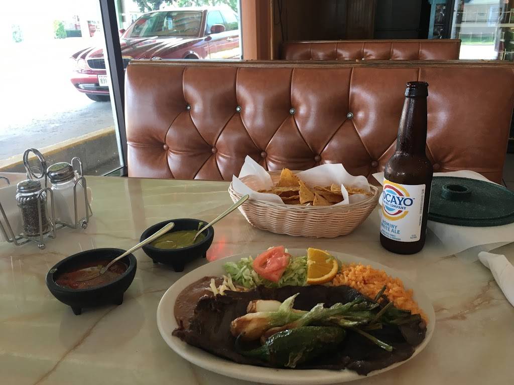 Taqueria La Carreta | restaurant | 2550, 9970, Grand Ave, Franklin Park, IL 60131, USA | 8472889517 OR +1 847-288-9517