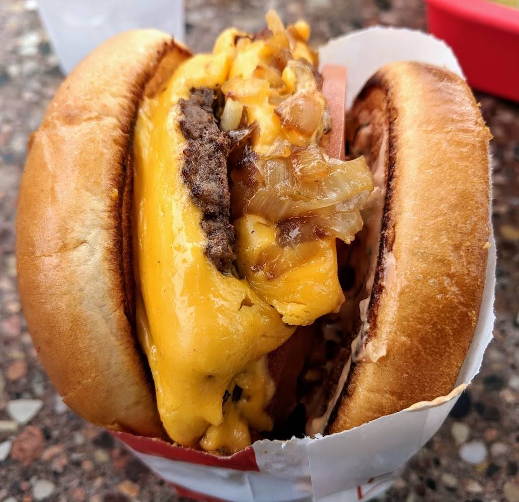 In-N-Out Burger | restaurant | 2475 Sunrise Blvd, Rancho Cordova, CA 95670, USA | 8007861000 OR +1 800-786-1000