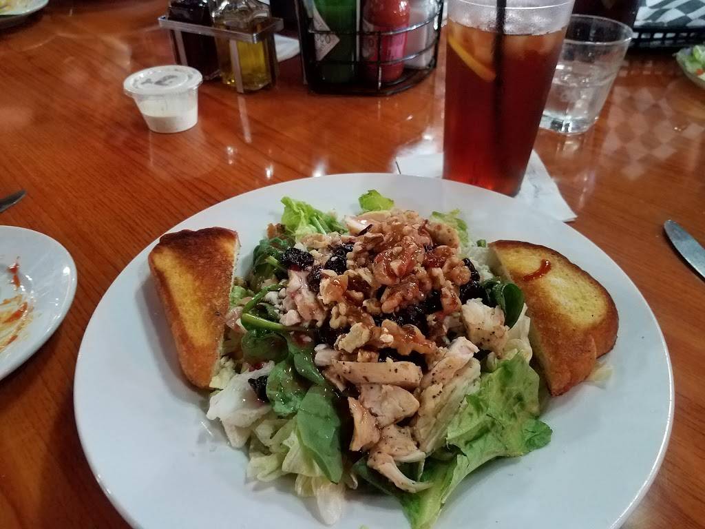 Darbs Patio | restaurant | 148 S Main St, Eaton Rapids, MI 48827, USA | 5176633272 OR +1 517-663-3272