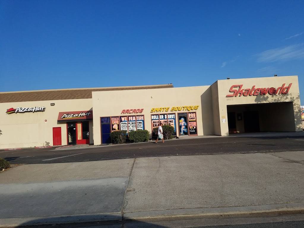 Pizza Hut | restaurant | 6911 Linda Vista Rd, San Diego, CA 92111, USA | 8585710110 OR +1 858-571-0110