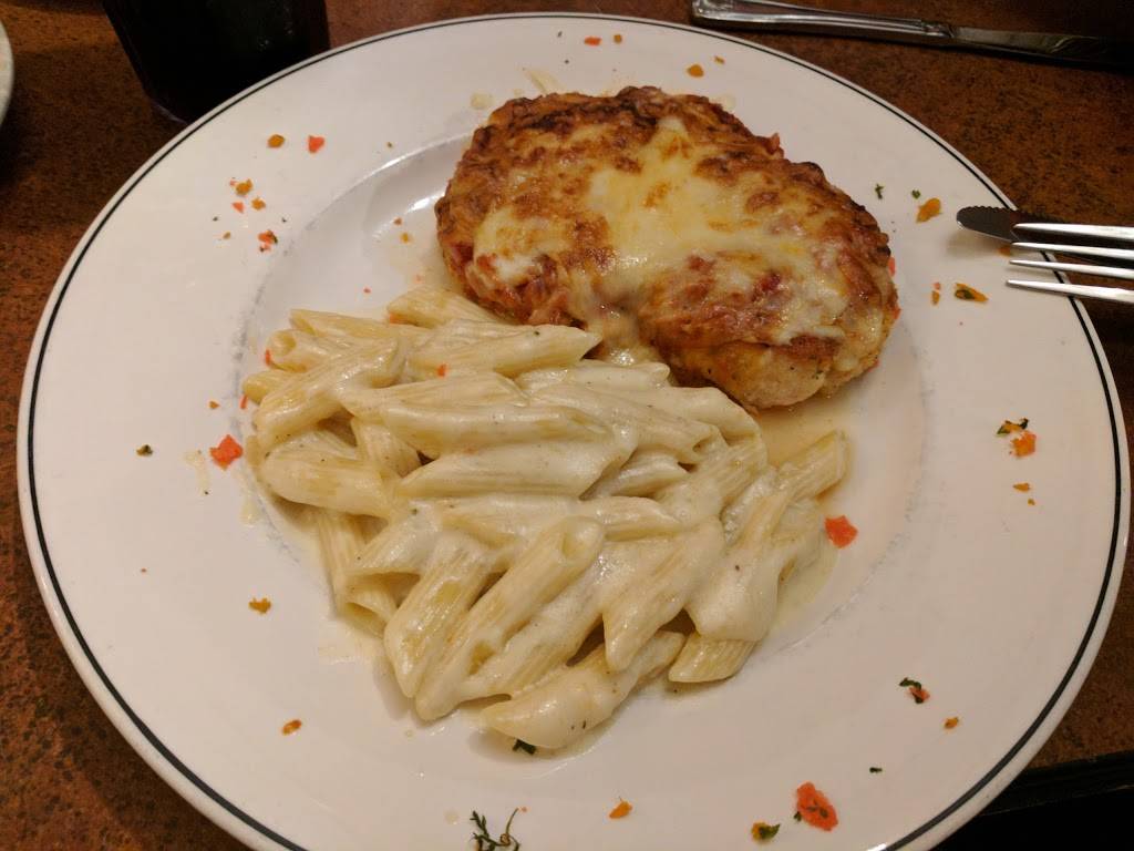 Jillys Cafe & Steakhouse | restaurant | Address:, 1630 Gravois Rd, High Ridge, MO 63049, USA | 6366717606 OR +1 636-671-7606