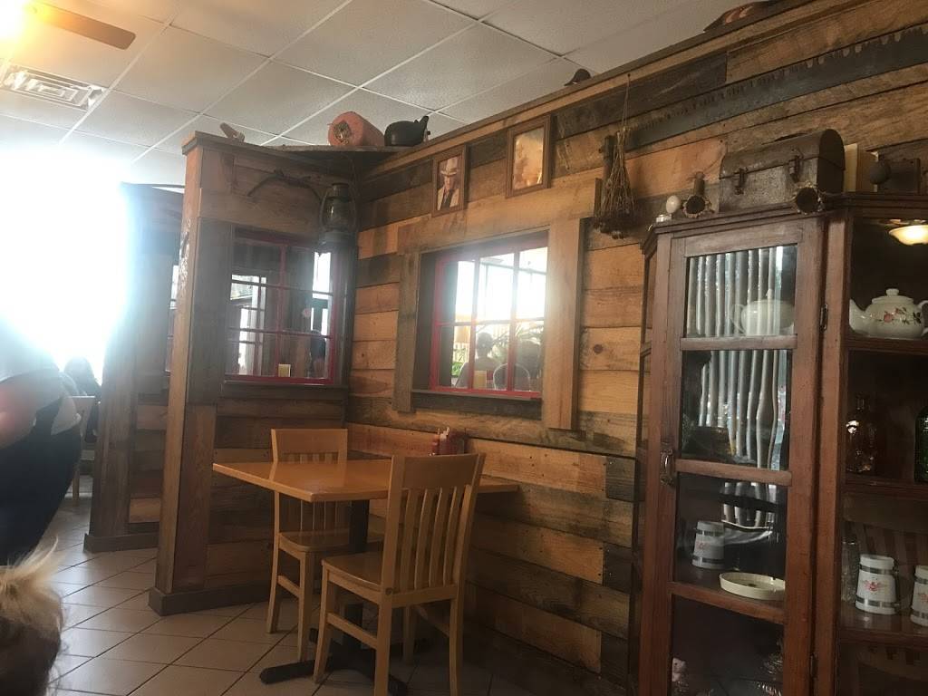 Surf City Barbeque and Catering | restaurant | 13500 NC-50 #111, Surf City, NC 28445, USA | 9103284227 OR +1 910-328-4227