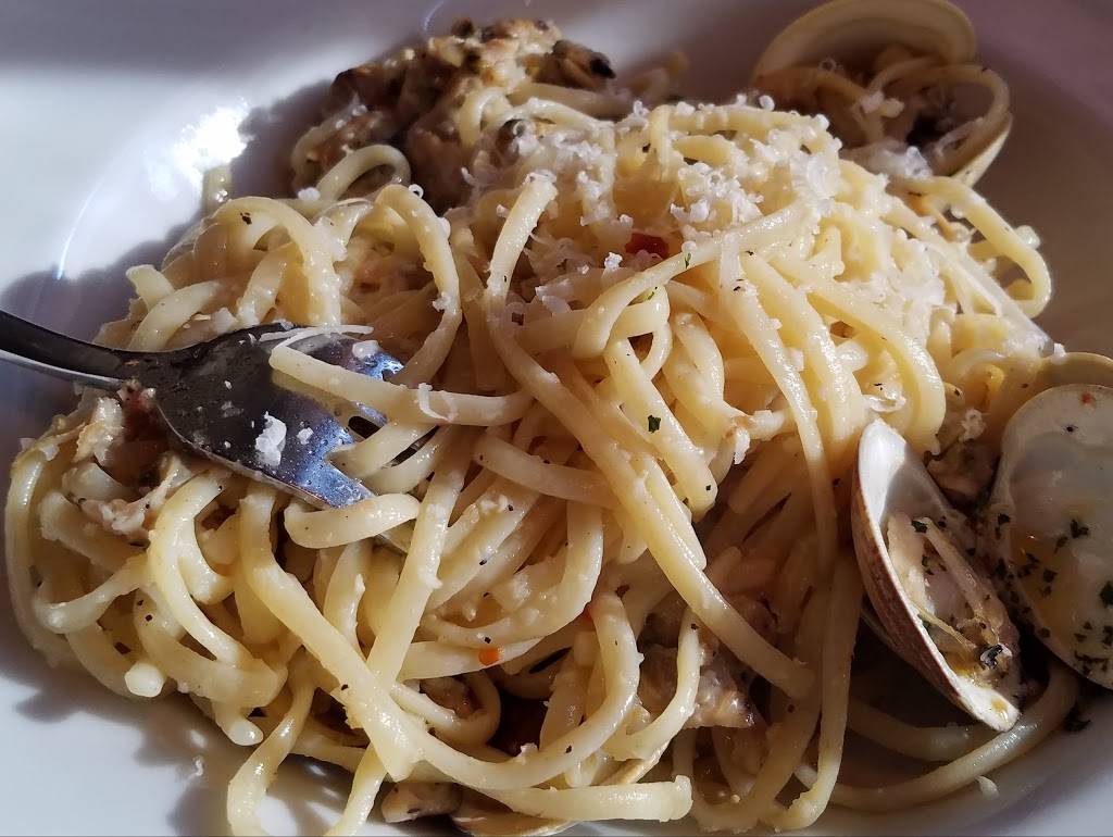 Convivio Italian Artisan Cuisine | restaurant | 11529 Spring Mill Rd #300, Carmel, IN 46032, USA | 3175644670 OR +1 317-564-4670