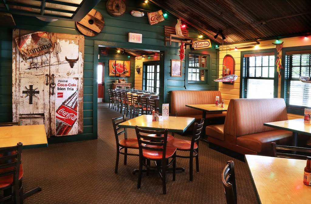 Lupe Tortilla | restaurant | 19437 I-45, Shenandoah, TX 77385, USA | 2812985274 OR +1 281-298-5274