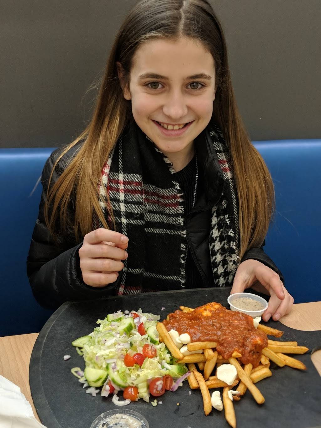 Y Pizza | restaurant | 4890 Boulevard des Forges, Trois-Rivières, QC G8Y 1X1, Canada | 8198412222 OR +1 819-841-2222