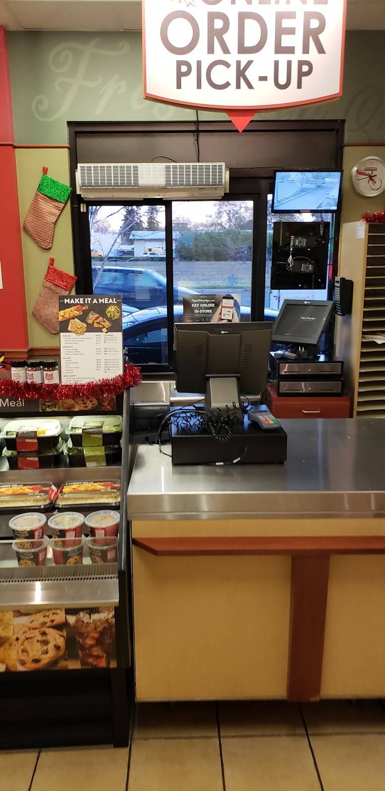 Papa Murphys Take N Bake Pizza | meal takeaway | 14 W Eaton Rd #120, Chico, CA 95973, USA | 5303433993 OR +1 530-343-3993