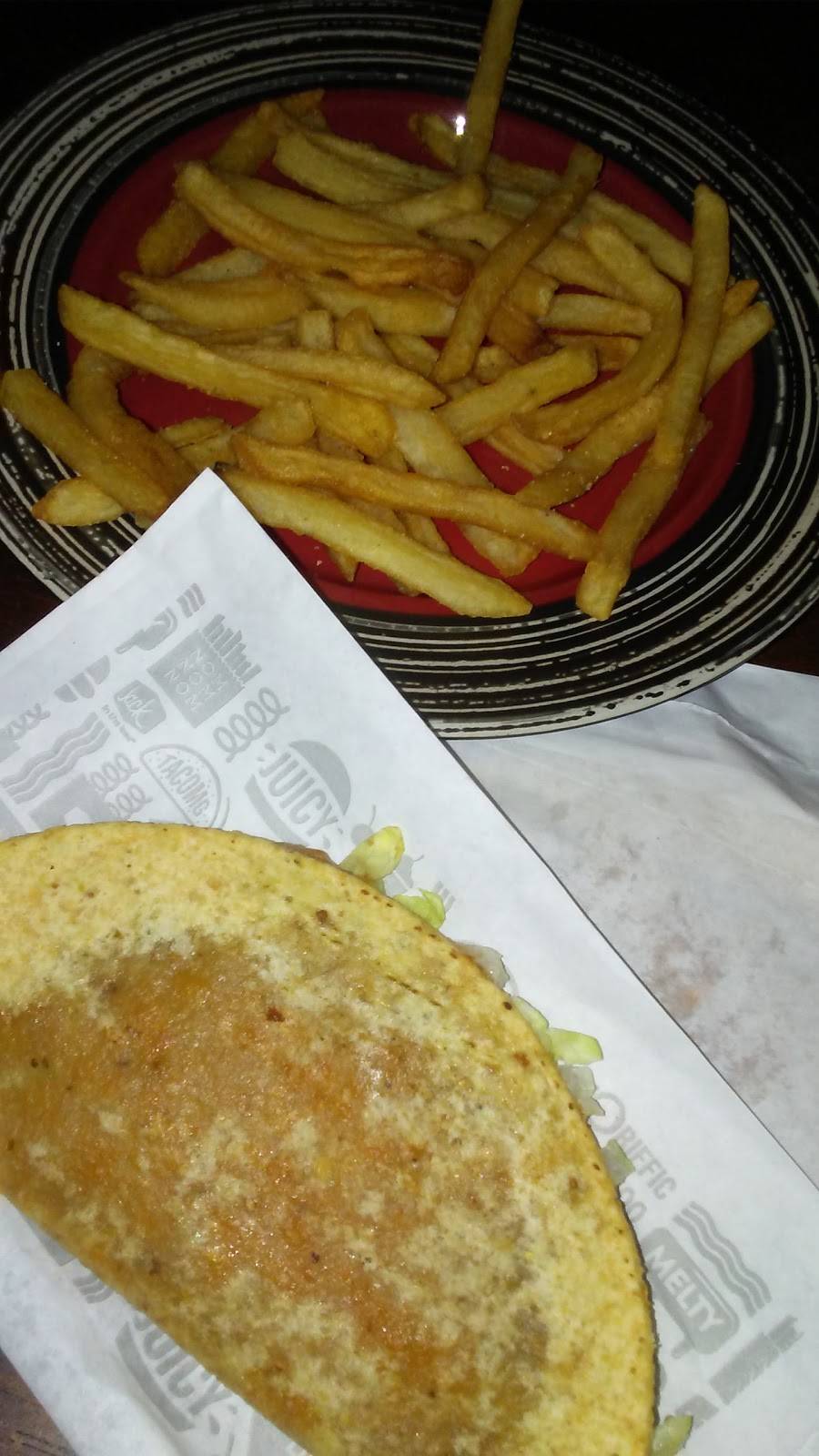 Jack in the Box | restaurant | 2641 Mt Vernon Ave, Bakersfield, CA 93306, USA | 6618729850 OR +1 661-872-9850