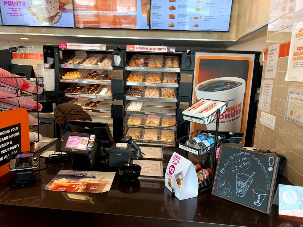 Dunkin Donuts | cafe | 2750 Touhy Avenue, Elk Grove Village, IL 60007, USA | 8472583137 OR +1 847-258-3137