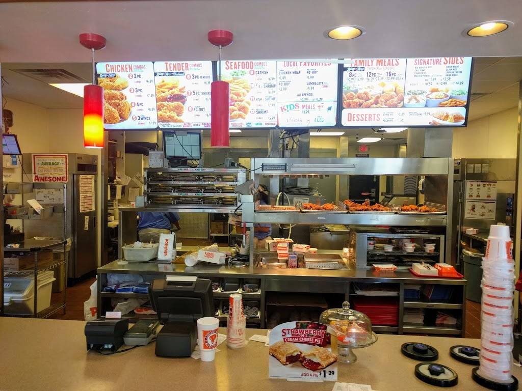 Popeyes Louisiana Kitchen | restaurant | 5660 Jonesboro Rd, Lake City, GA 30260, USA | 6784227912 OR +1 678-422-7912