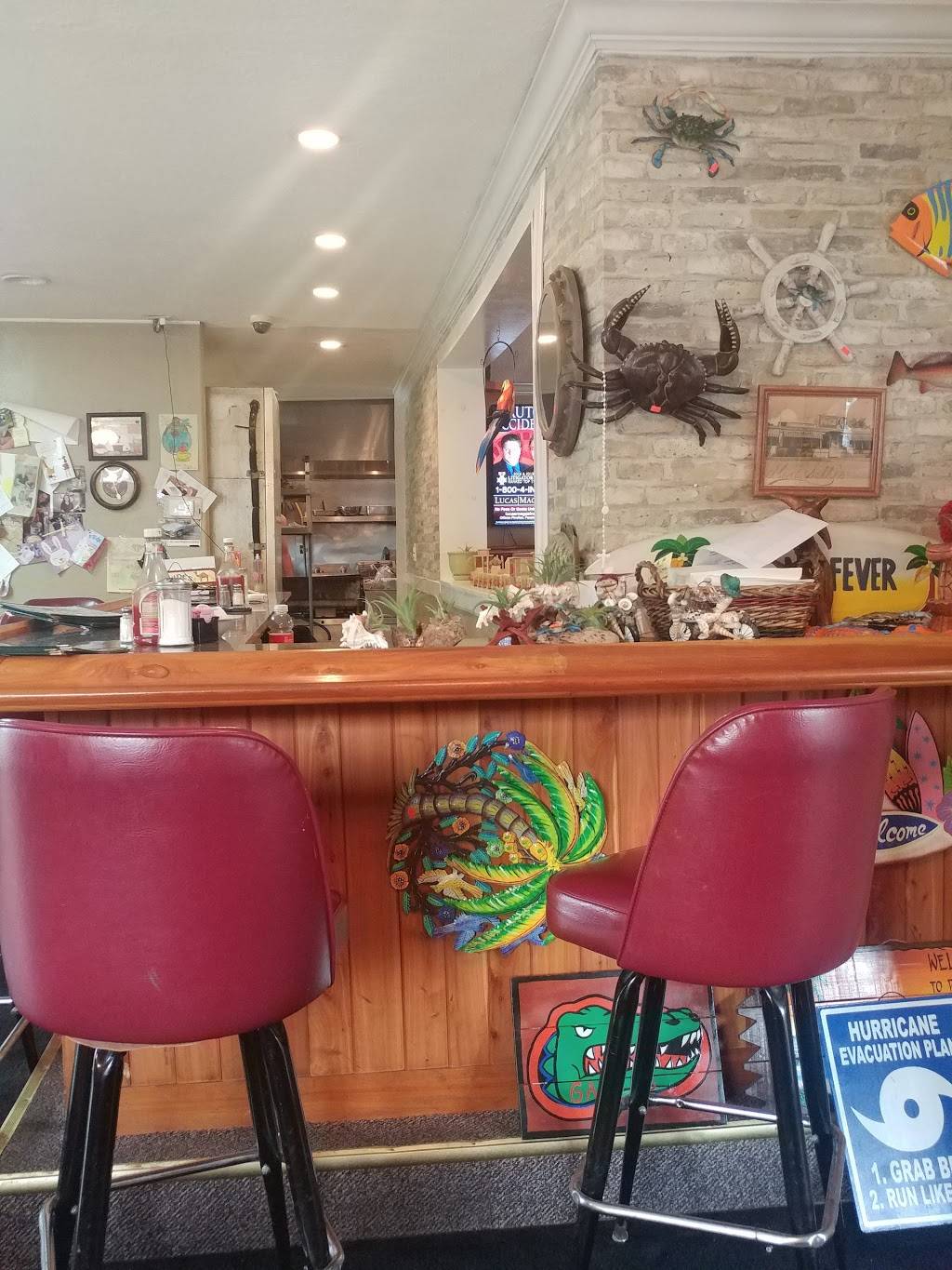 Mama Sallys Restaurant | restaurant | 137 US-19, Inglis, FL 34449, USA | 3524475102 OR +1 352-447-5102