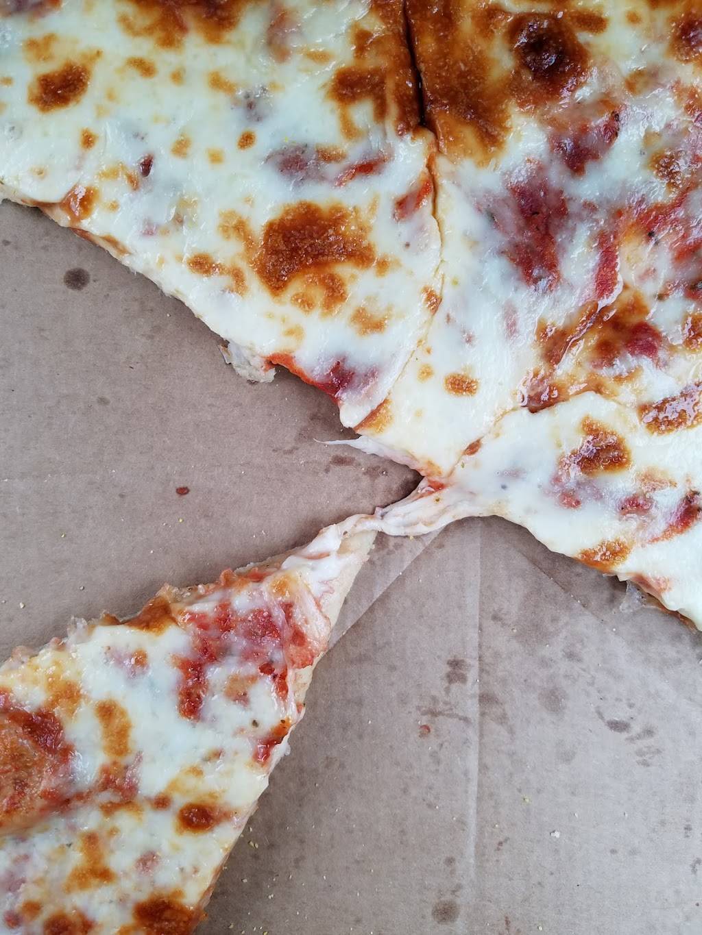 Little Caesars Pizza | meal takeaway | 1663 Wisconsin Ave, Grafton, WI 53024, USA | 2623752090 OR +1 262-375-2090