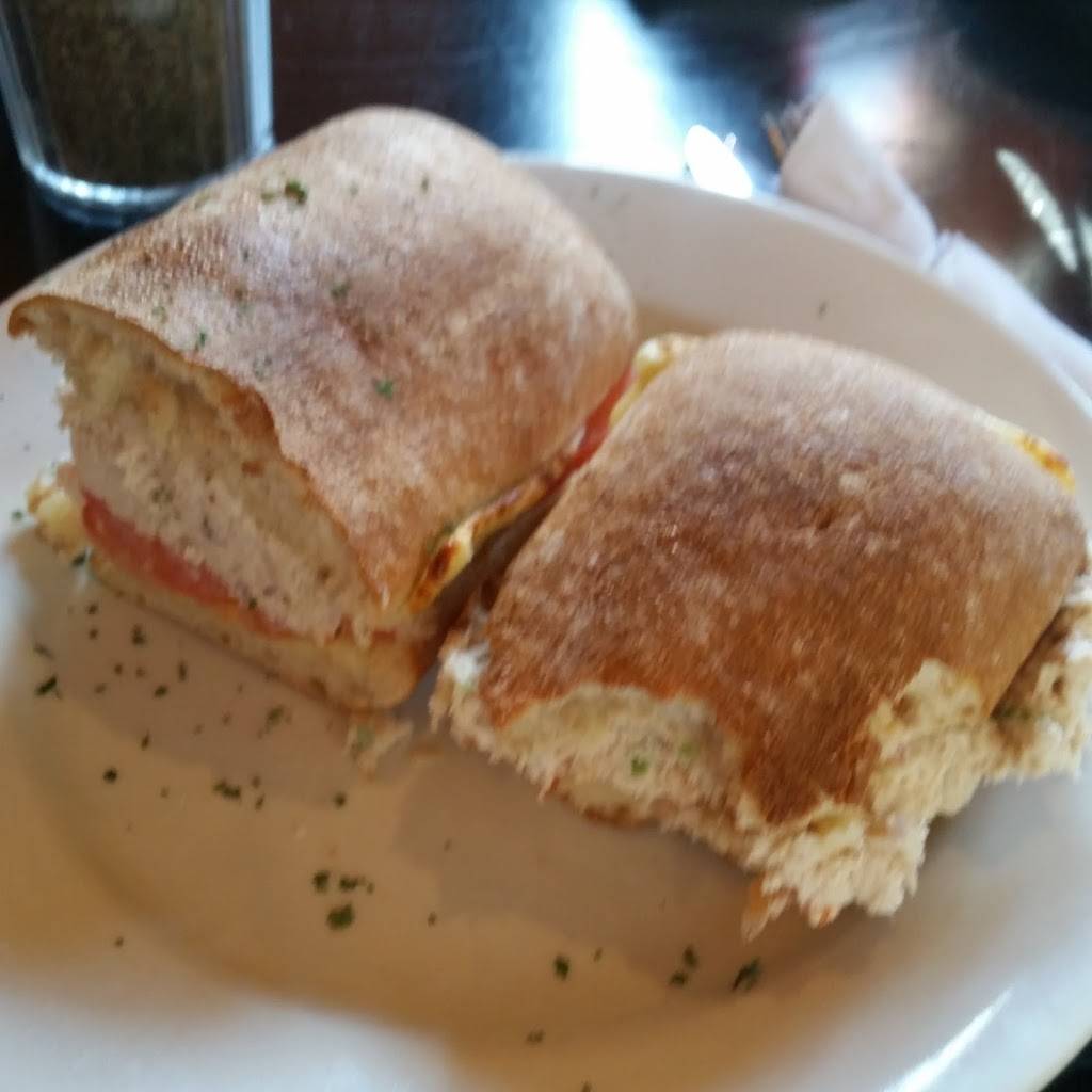 Comellas | restaurant | 211 Lincoln St, Hingham, MA 02043, USA | 7817403111 OR +1 781-740-3111