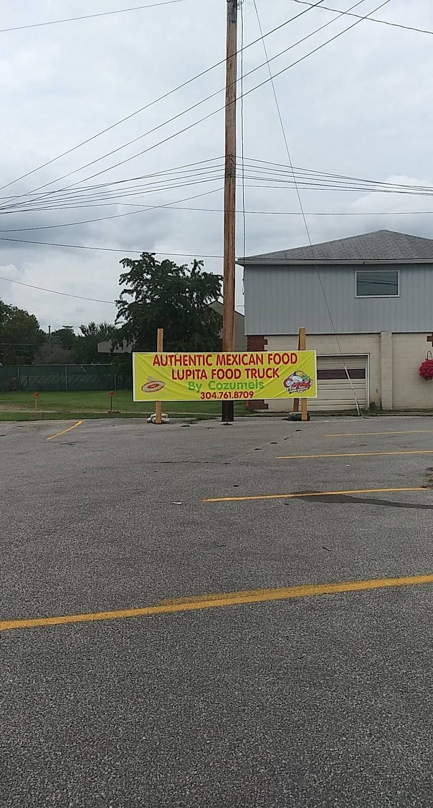 Lupita Food Truck | restaurant | 1915 Washington Blvd, Belpre, OH 45714, USA | 3047618709 OR +1 304-761-8709