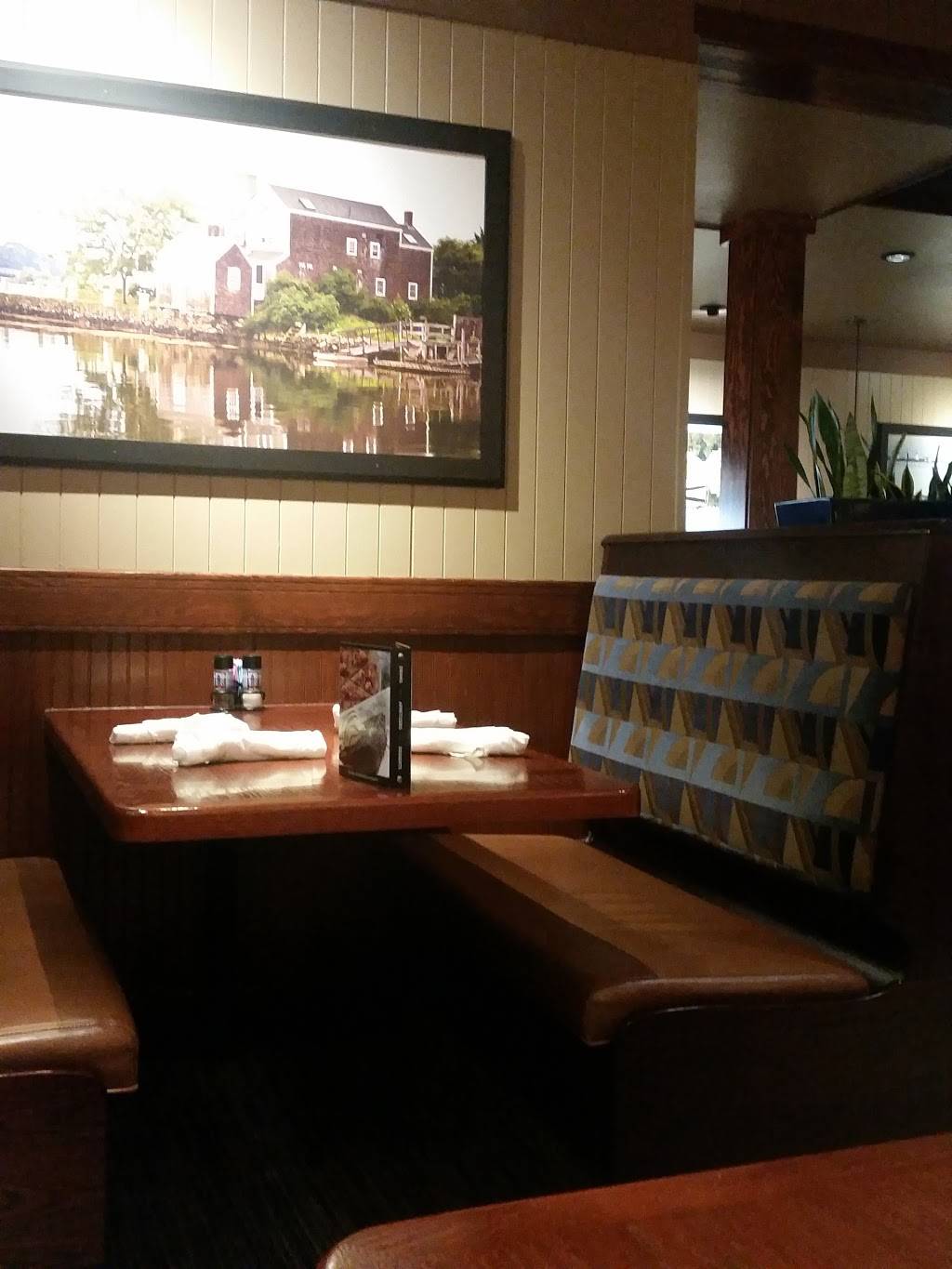Red Lobster | restaurant | 5701 Youngstown Warren Rd, Niles, OH 44446, USA | 3305441321 OR +1 330-544-1321