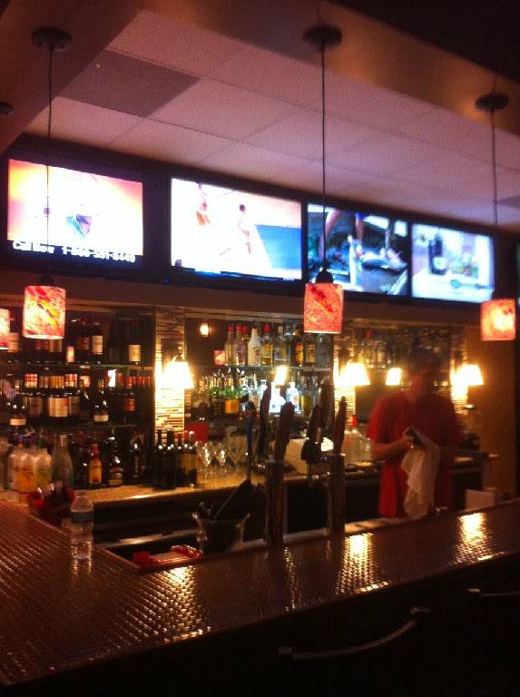 Milanos Italian Restaurant Pizza and Bar | restaurant | 12620 Beach Blvd, Jacksonville, FL 32246, USA | 9046469119 OR +1 904-646-9119