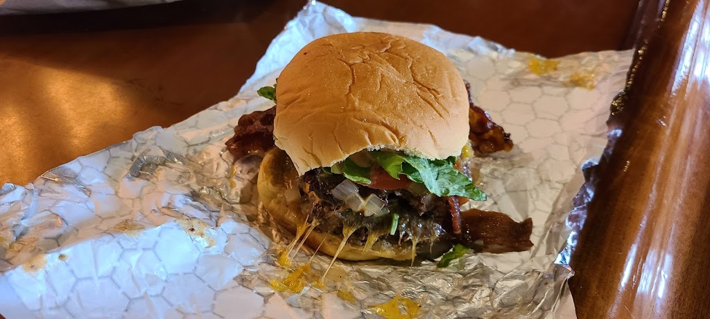 The Houndstooth | night club | 1300 University Blvd, Tuscaloosa, AL 35401, USA | 2057528444 OR +1 205-752-8444