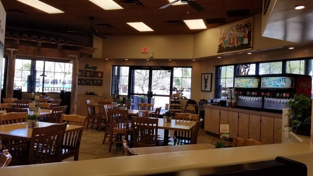 Someburros | restaurant | 3461 W Frye Rd, Chandler, AZ 85226, USA | 4807268226 OR +1 480-726-8226