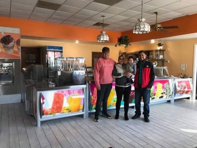 Las Mangonadas | restaurant | 147 N Paw Paw St, Coloma, MI 49038, USA | 2692026074 OR +1 269-202-6074