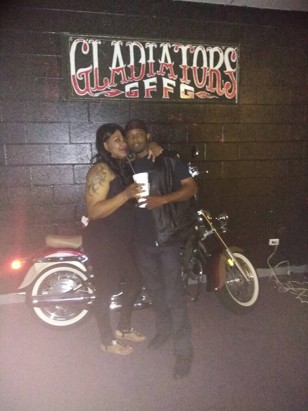 Williams Fried Chicken | restaurant | 2844 N Buckner Blvd, Dallas, TX 75228, USA | 2143200033 OR +1 214-320-0033