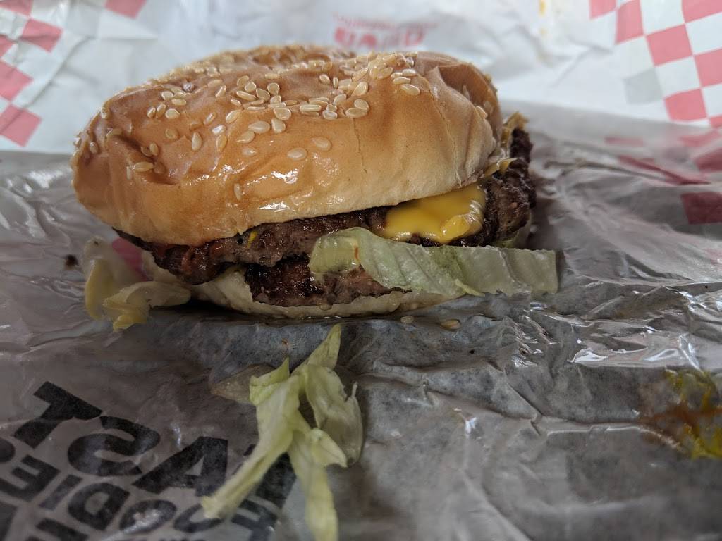 Checkers | restaurant | 5497 SE Abshier Blvd, Belleview, FL 34420, USA | 3523070504 OR +1 352-307-0504