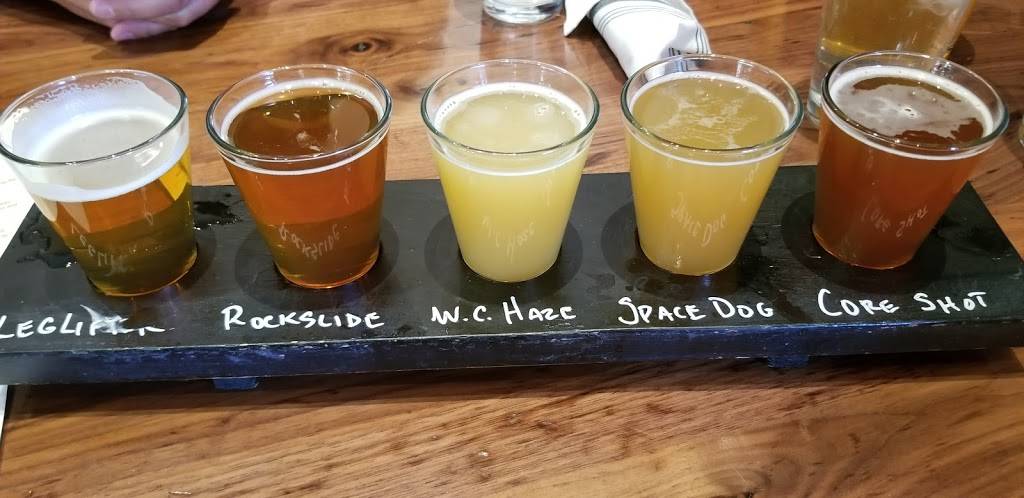 Fiftyfifty Brewing Co | restaurant | 11197 Brockway Rd Suite 1, Truckee, CA 96161, USA | 5305872337 OR +1 530-587-2337