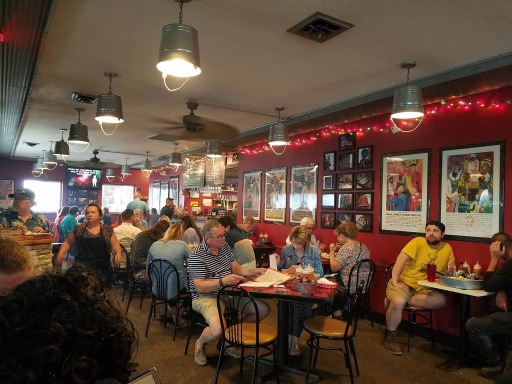 Beale Street Smokehouse BBQ | restaurant | 2461 North Rd A, Fenton, MI 48430, USA | 8107500507 OR +1 810-750-0507