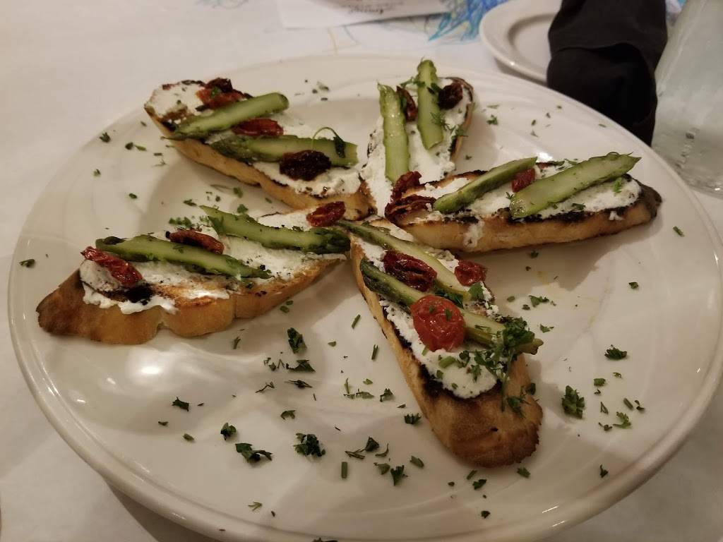 Amuse European Bistro | restaurant | 108 Public Square, Medina, OH 44256, USA | 3307226519 OR +1 330-722-6519