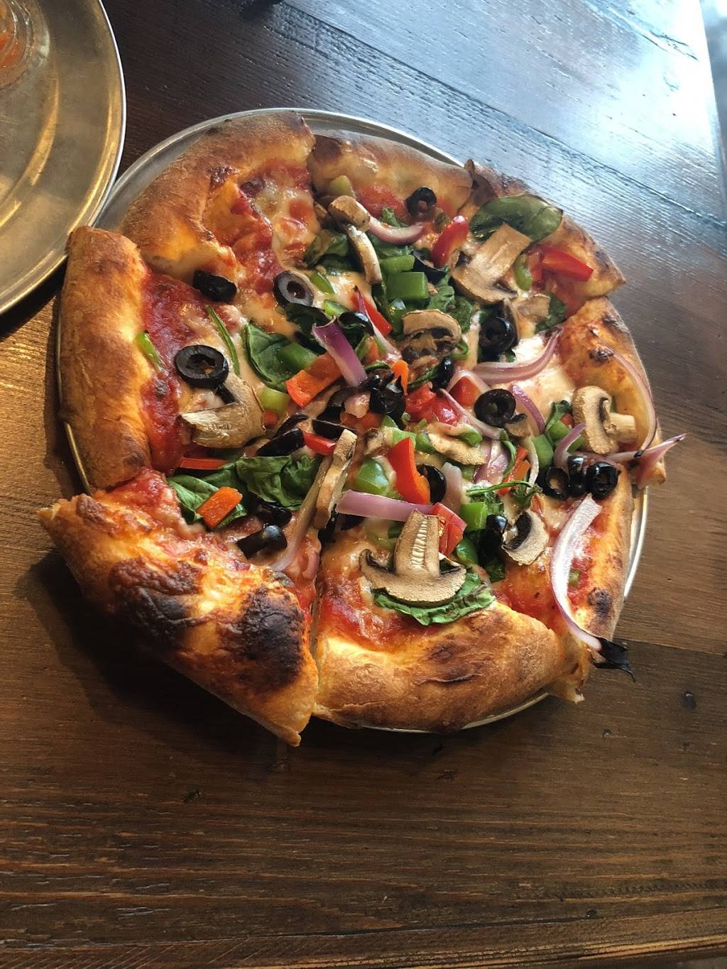 Stouts Pizza Co. | restaurant | 7915 W Loop 1604 N #114, San Antonio, TX 78254, USA | 2106640004 OR +1 210-664-0004