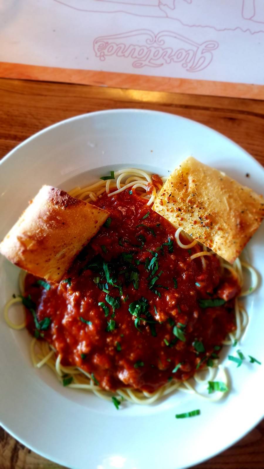 Giordanos | restaurant | 3224 S, IL-59, Naperville, IL 60564, USA | 6309049800 OR +1 630-904-9800