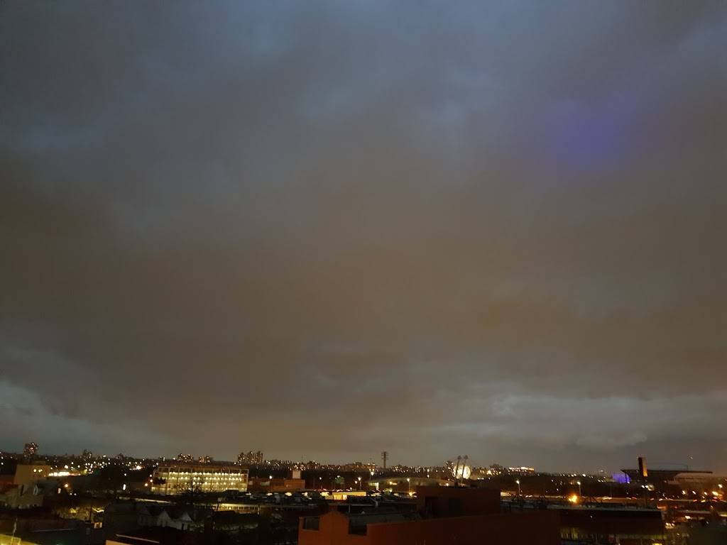 Infinity Kitchen & Bath Supplies Inc | restaurant | 4232 College Point Blvd, Flushing, NY 11355, USA | 7185396889 OR +1 718-539-6889