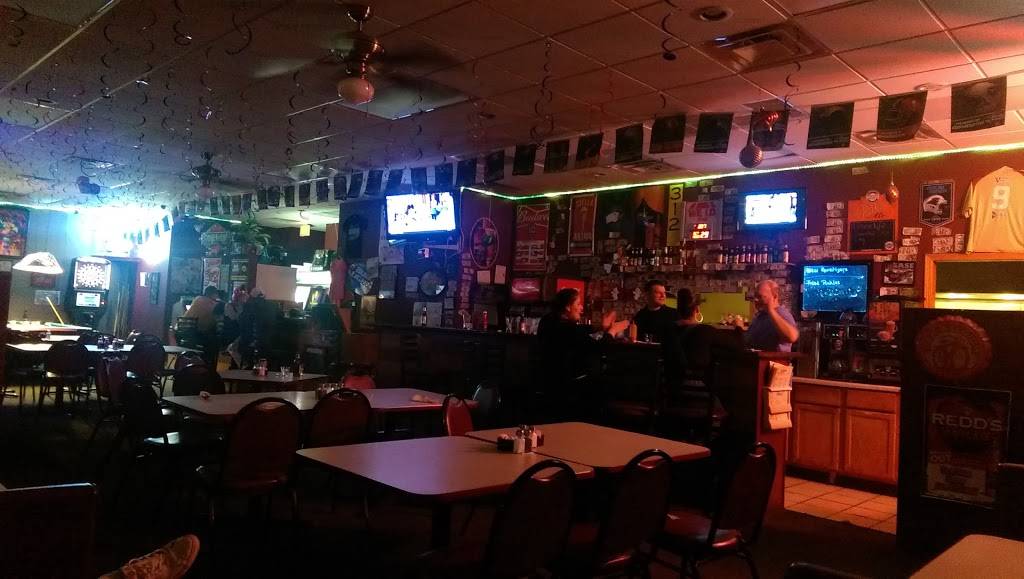 Vernon Bar & Grill | restaurant | 3025 Mt Vernon Rd SE b, Cedar Rapids, IA 52403, USA | 3193663617 OR +1 319-366-3617