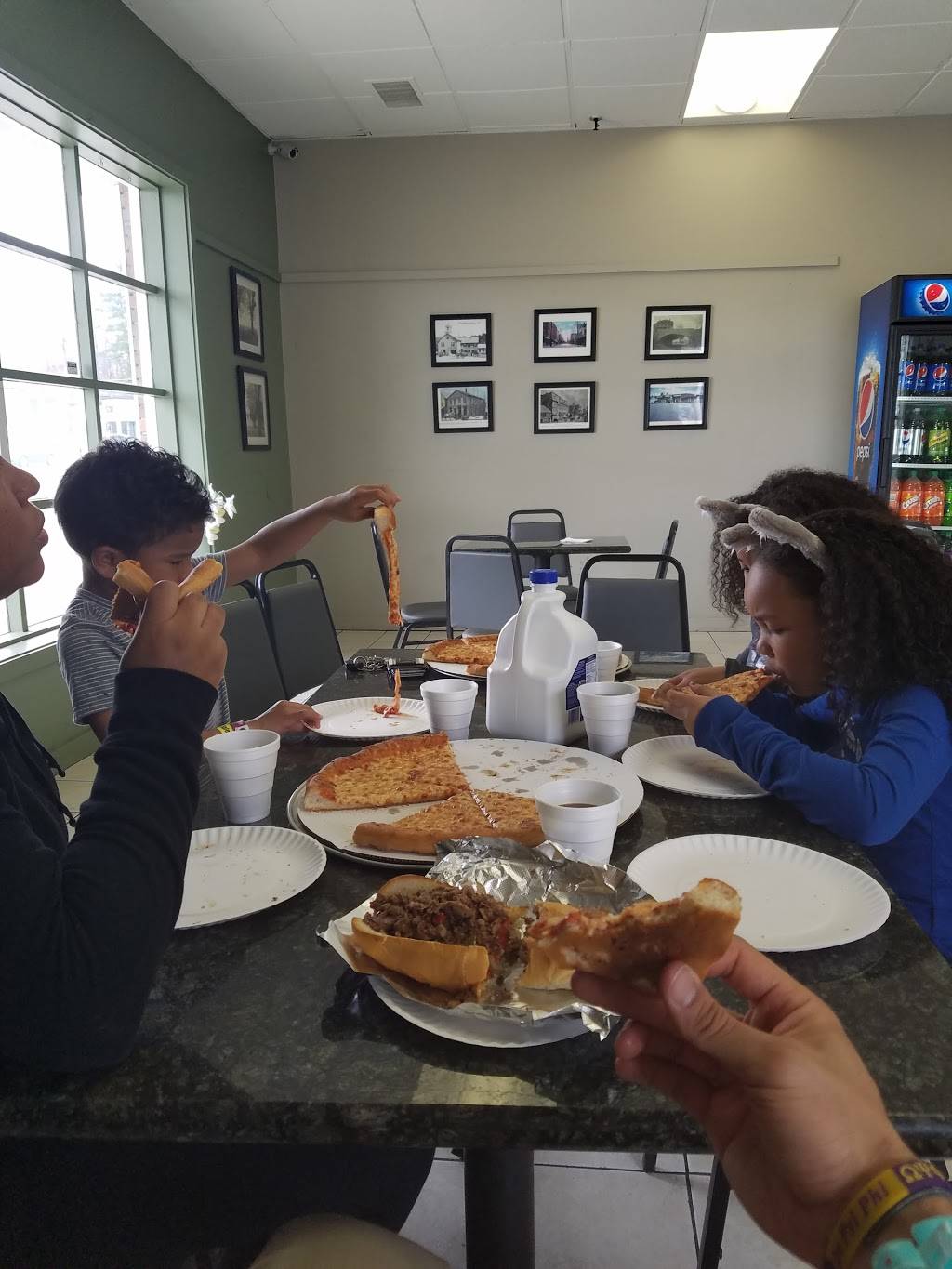 Park Hill Pizza | restaurant | Fitchburg, MA 01420, USA | 9783437100 OR +1 978-343-7100