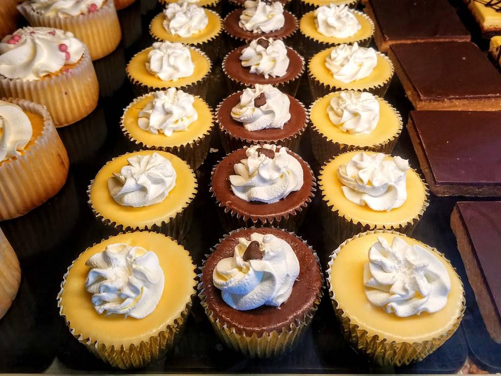 Figaro Dessert Cafe | cafe | 3011 University Ave, San Diego, CA 92104, USA | 6192412976 OR +1 619-241-2976