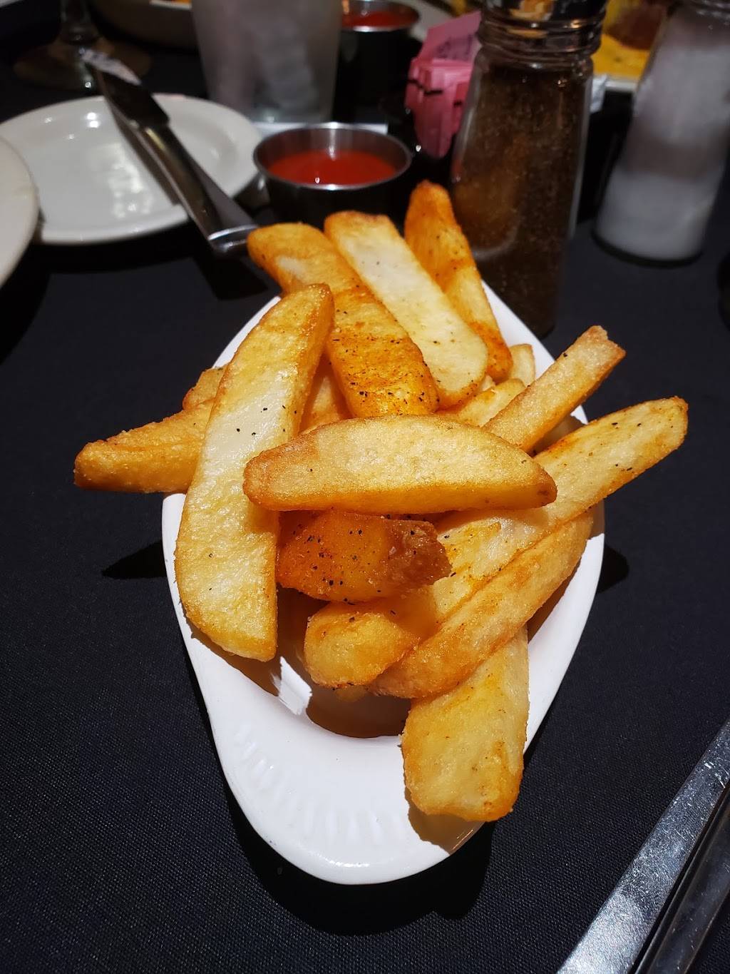 Hoffmans Steakhouse | restaurant | 4946 Rigsby Ave, San Antonio, TX 78222, USA | 2106487902 OR +1 210-648-7902