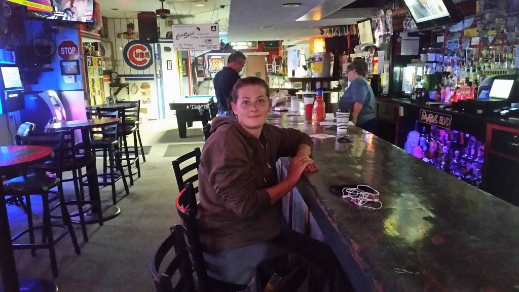 T E Js Sports Connection Inc | restaurant | 3219 NE Adams St, Peoria, IL 61603, USA | 3096861106 OR +1 309-686-1106