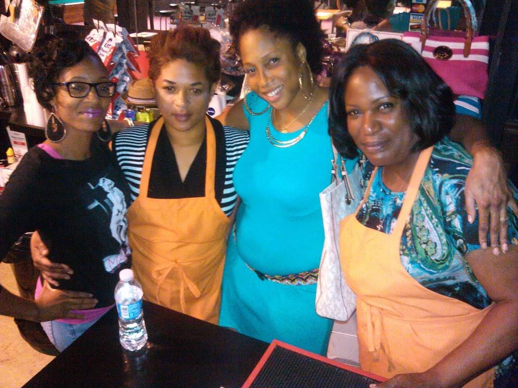 Darieux Cafe | restaurant | 1680 Annapolis Rd, Odenton, MD 21113, USA | 4433542497 OR +1 443-354-2497