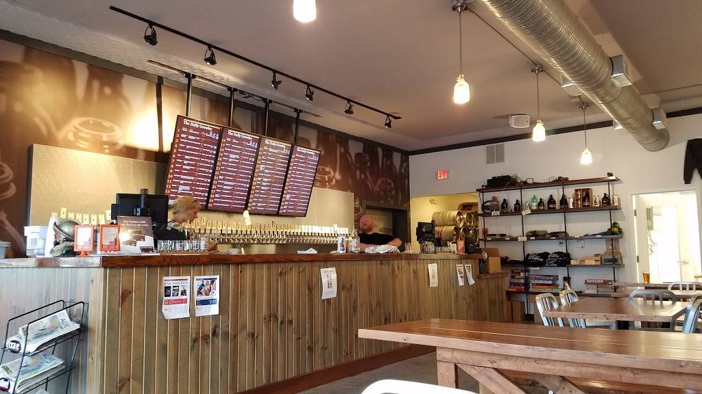 The Daily Growler - Powell | restaurant | 258 W Olentangy St, Powell, OH 43065, USA | 6149878277 OR +1 614-987-8277