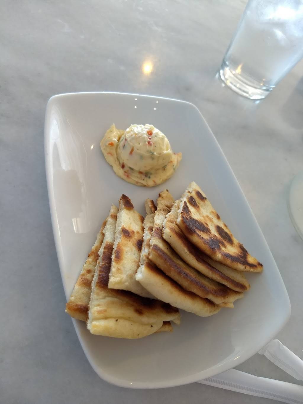 Greek Taverna Table 2201 | restaurant | 2201 E Atlantic Blvd, Pompano Beach, FL 33062, USA | 7542055812 OR +1 754-205-5812