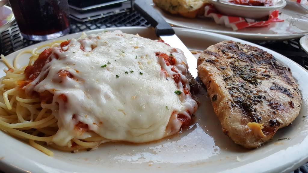 Spaghetti Works | restaurant | 502 S 11th St, Omaha, NE 68102, USA | 4024220770 OR +1 402-422-0770