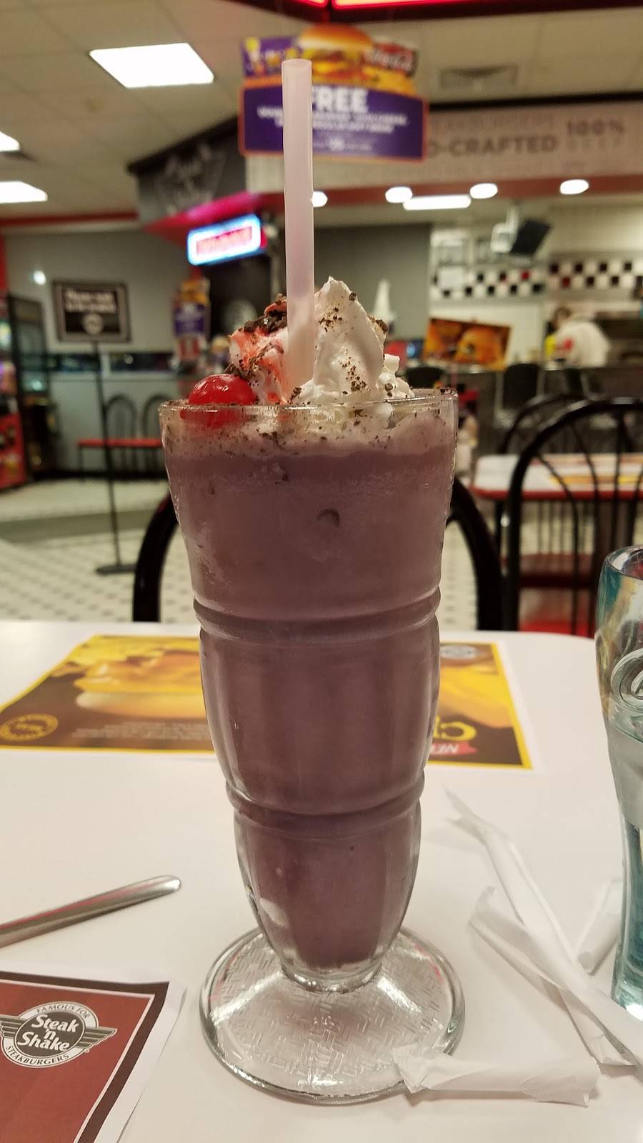 Steak n Shake | restaurant | 500 Greengate Center Cir, Greensburg, PA 15601, USA | 7248363181 OR +1 724-836-3181