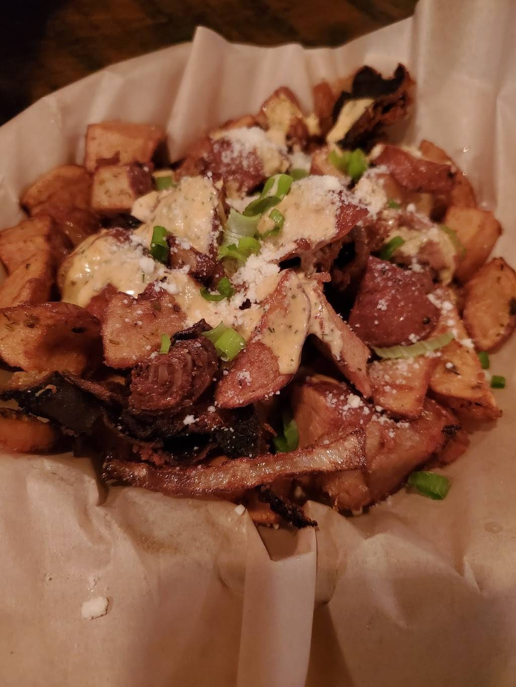 Southern Craft BBQ Bristol | restaurant | 15 Commonwealth Ave, Bristol, VA 24201, USA | 2762855044 OR +1 276-285-5044