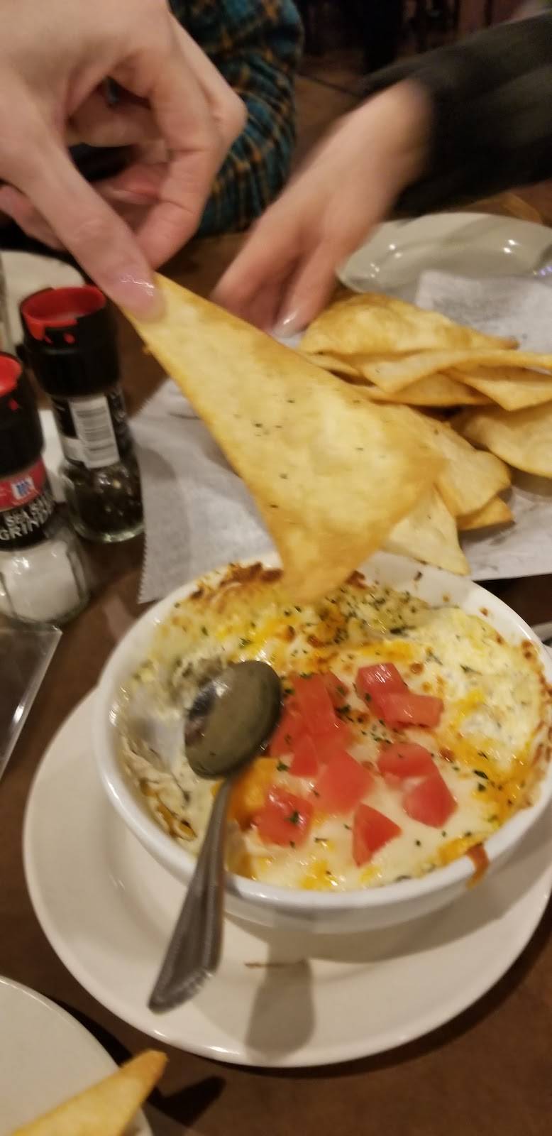 Charlie Mops | restaurant | 8505 Secor Rd, Lambertville, MI 48144, USA | 7345686686 OR +1 734-568-6686