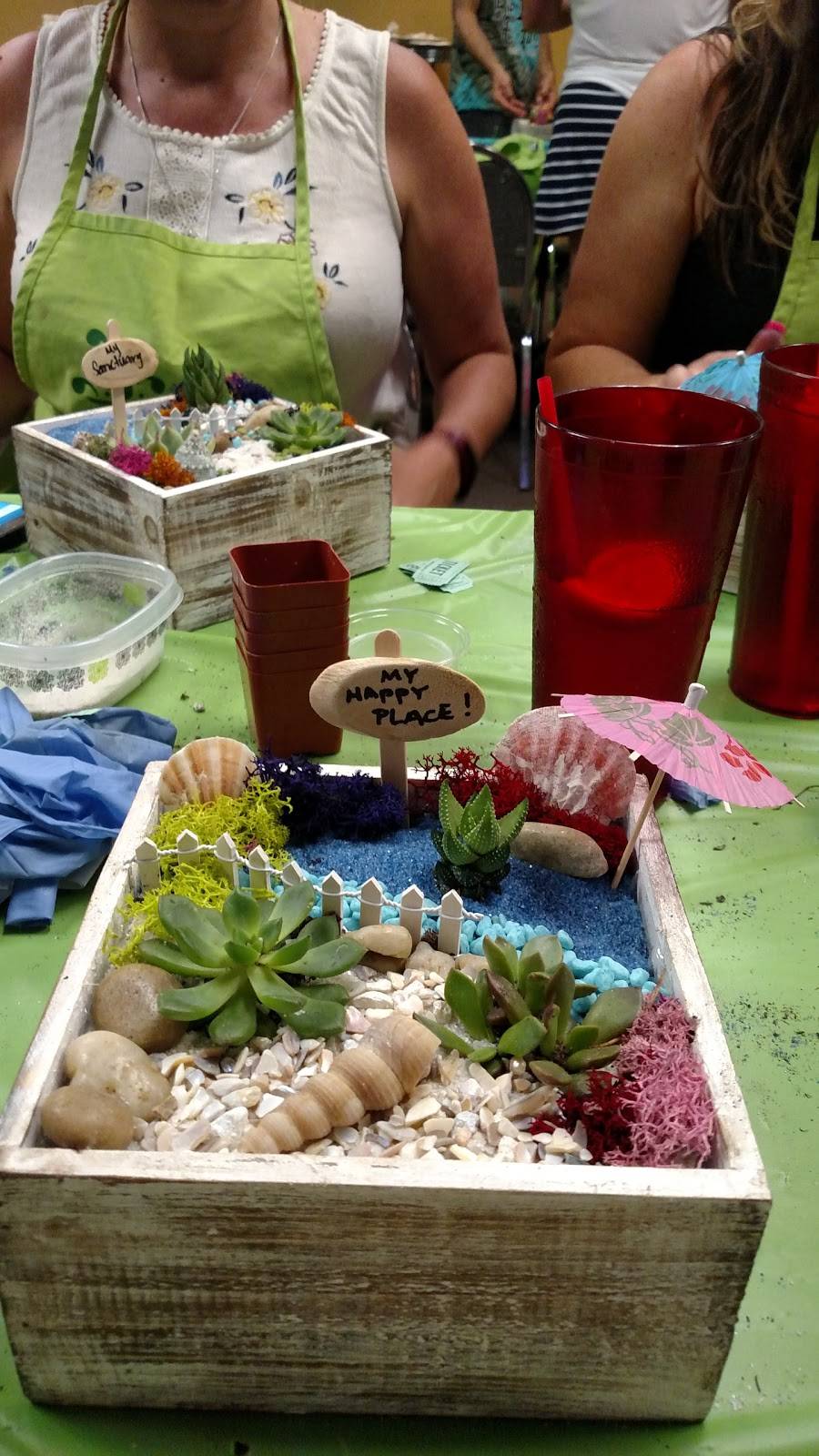 Hide-A-Way Lounge & Grill | restaurant | 1080 Orange Dr, Vacaville, CA 95687, USA | 7074481900 OR +1 707-448-1900