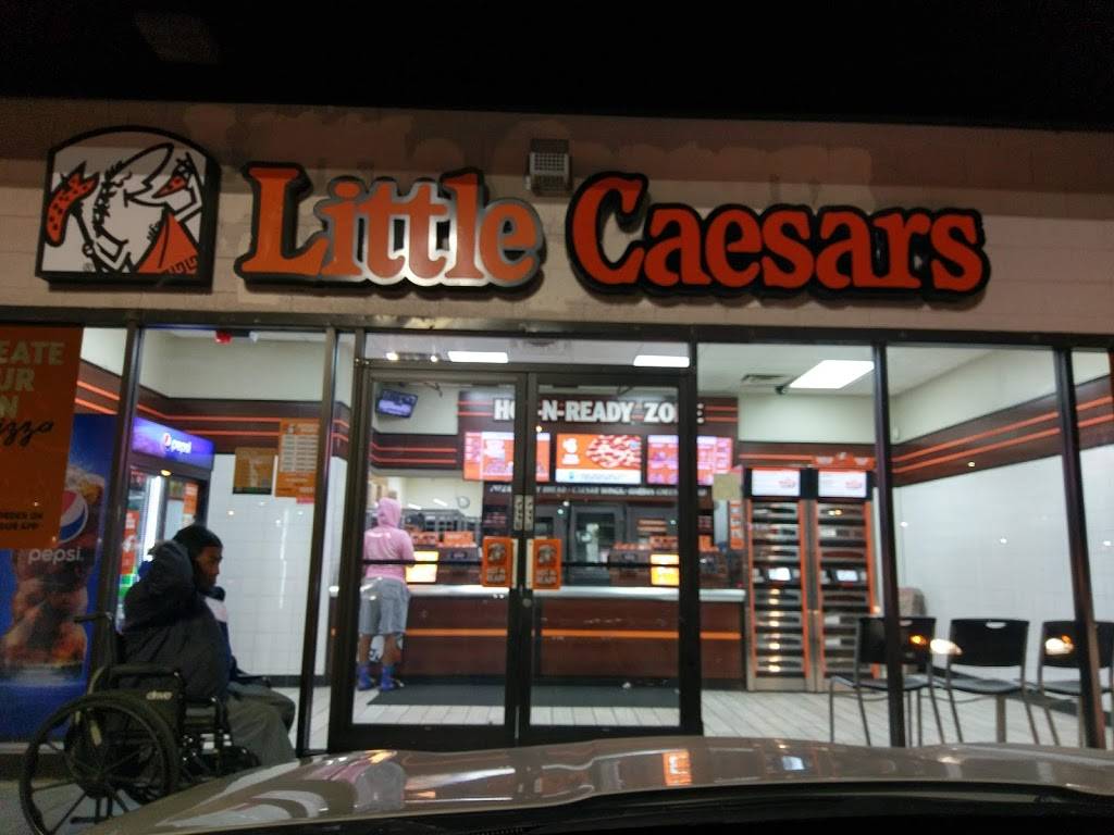 Little Caesars Pizza | meal takeaway | 1995 N Nellis Blvd, Las Vegas, NV 89115, USA | 7024592221 OR +1 702-459-2221