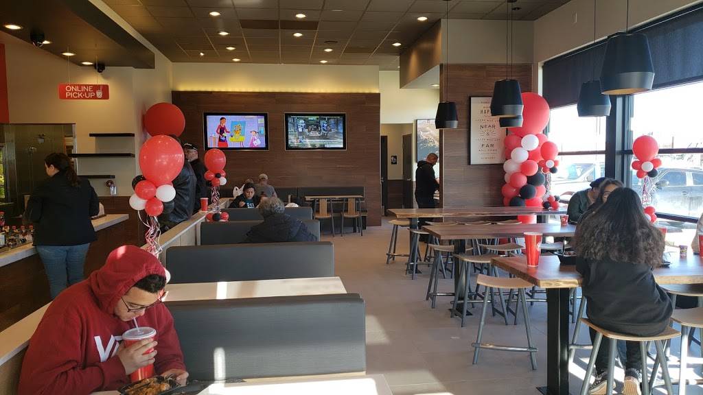 Panda Express | restaurant | 15481 E 104th Ave, Commerce City, CO 80022, USA | 7205040108 OR +1 720-504-0108