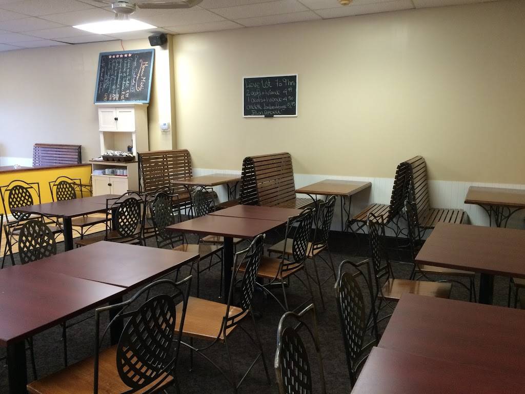 Eggspress Matins | restaurant | 409 Rue de Saint Jovite, Mont-Tremblant, QC J8E 2Z9, Canada | 8194253341 OR +1 819-425-3341