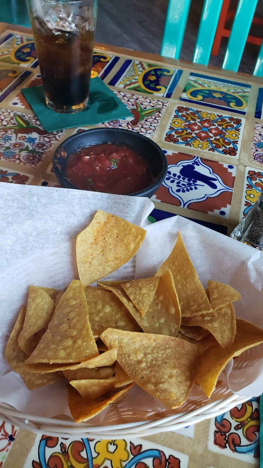 La Siesta Restaurante | restaurant | 3 Main St, Peabody, MA 01960, USA | 9788712215 OR +1 978-871-2215